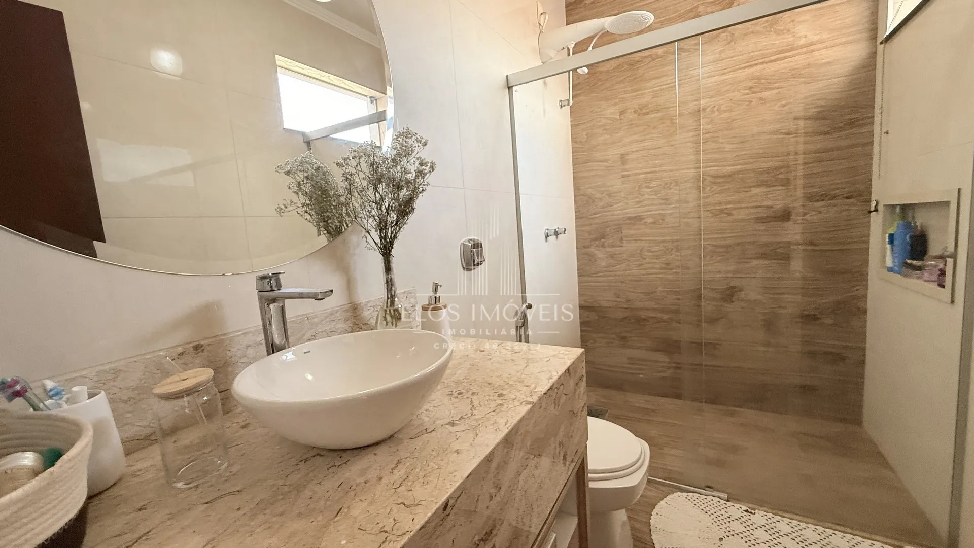 Imagem Sobrado de 3 quartos, 191m² no bairro Parque Residencial Roland, em Limeira