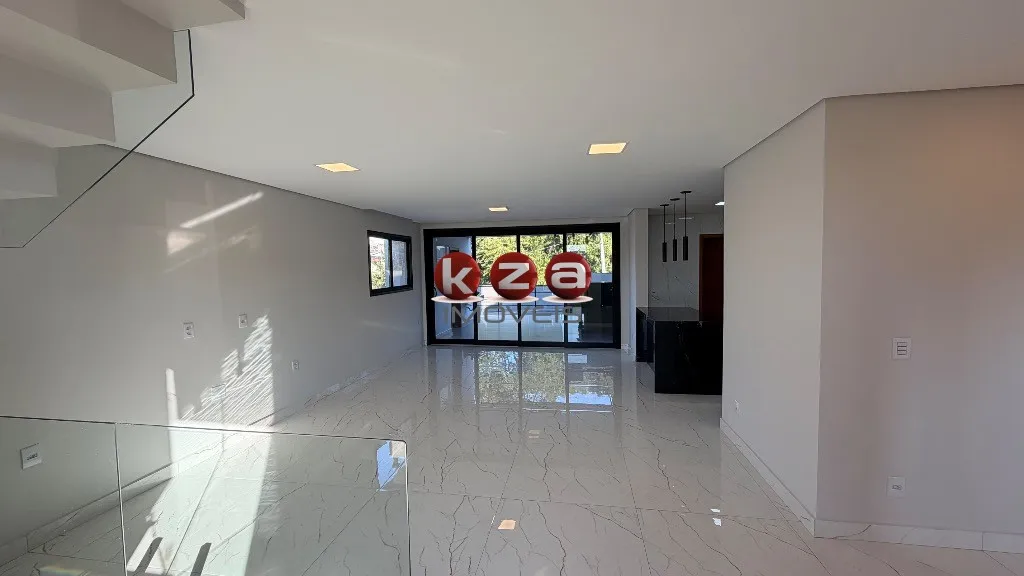 Imagem Imperdível Casa em Condomínio à Venda em Valinhos-SP - Condomínio Villa do Sol, 3 Suítes, 2 Salas 240m²