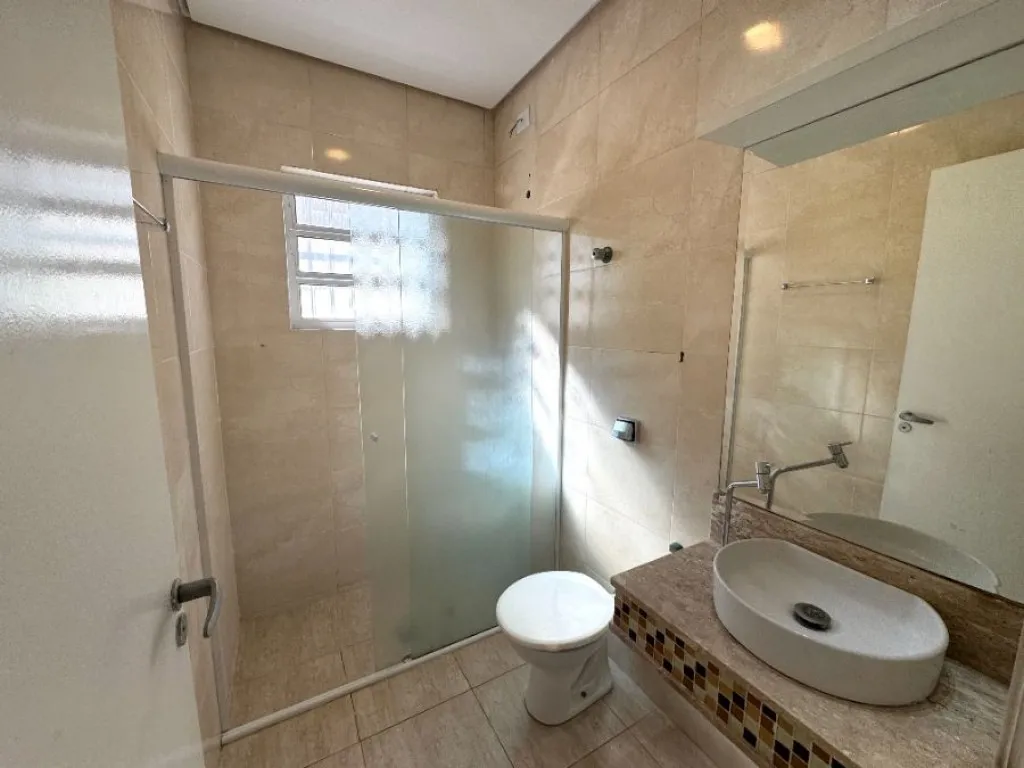 Imagem CASA COM 112,00 m² - GUILHERMINA - PRAIA GRANDE SP