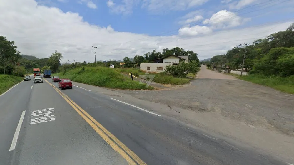 Imagem Área Industrial na BR 470: 8.500 m de Grandes Possibilidades!