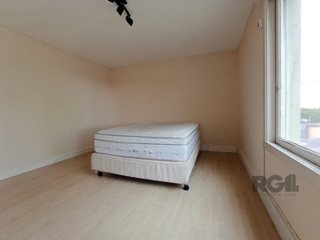 Imagem Duplex 2 dormitórios 1 vaga coberta em frente ao parque marinha do Brasil no Praia de Belas