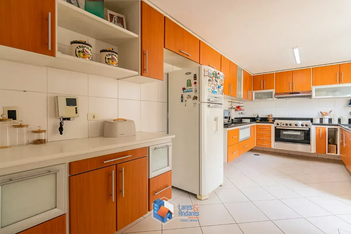 Imagem Casa para venda em Brooklin Paulista com 4 quartos, sendo 2 suítes, 500m²