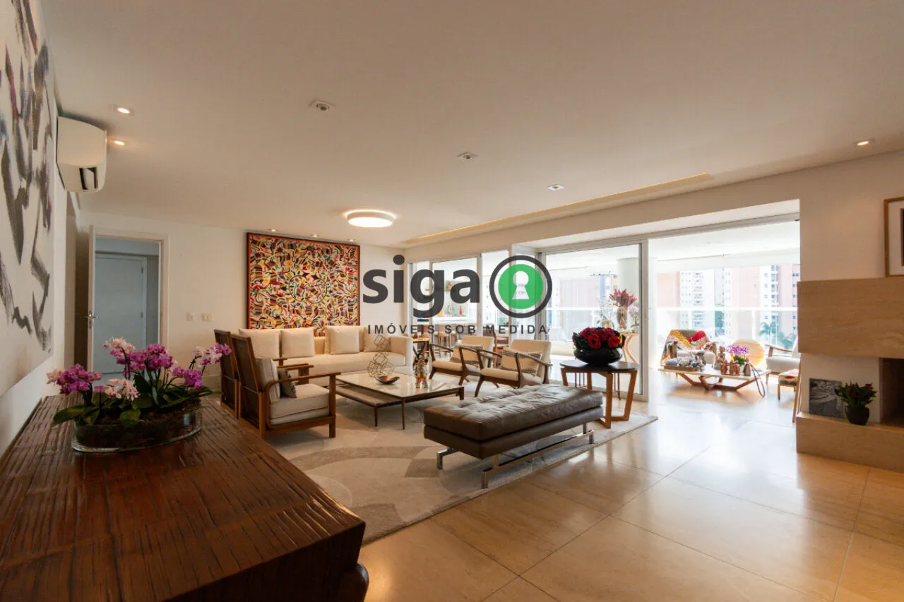 Foto do imóvel Apartamento alto padrão à venda em Moema 335 m² 4 suítes e 4 vagas