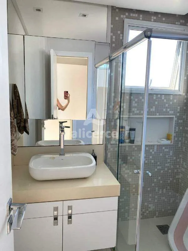 Imagem Porteira Fechada!!! Apartamento à venda com 3 quartos 1 suíte, vista mar em Nossa Senhora do Rosário São José