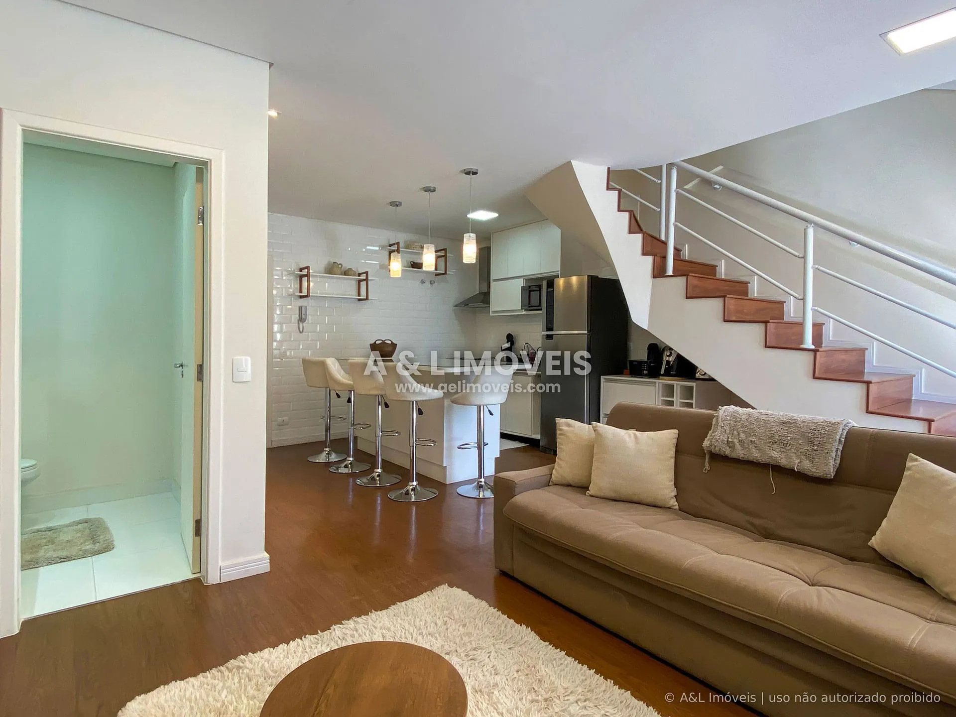 Foto do imóvel Duplex com 2 suítes e varanda no Capivari, Campos do Jordão em ARLINDO DA SILVA (Antiga Rua 11 - lei 3507/12)