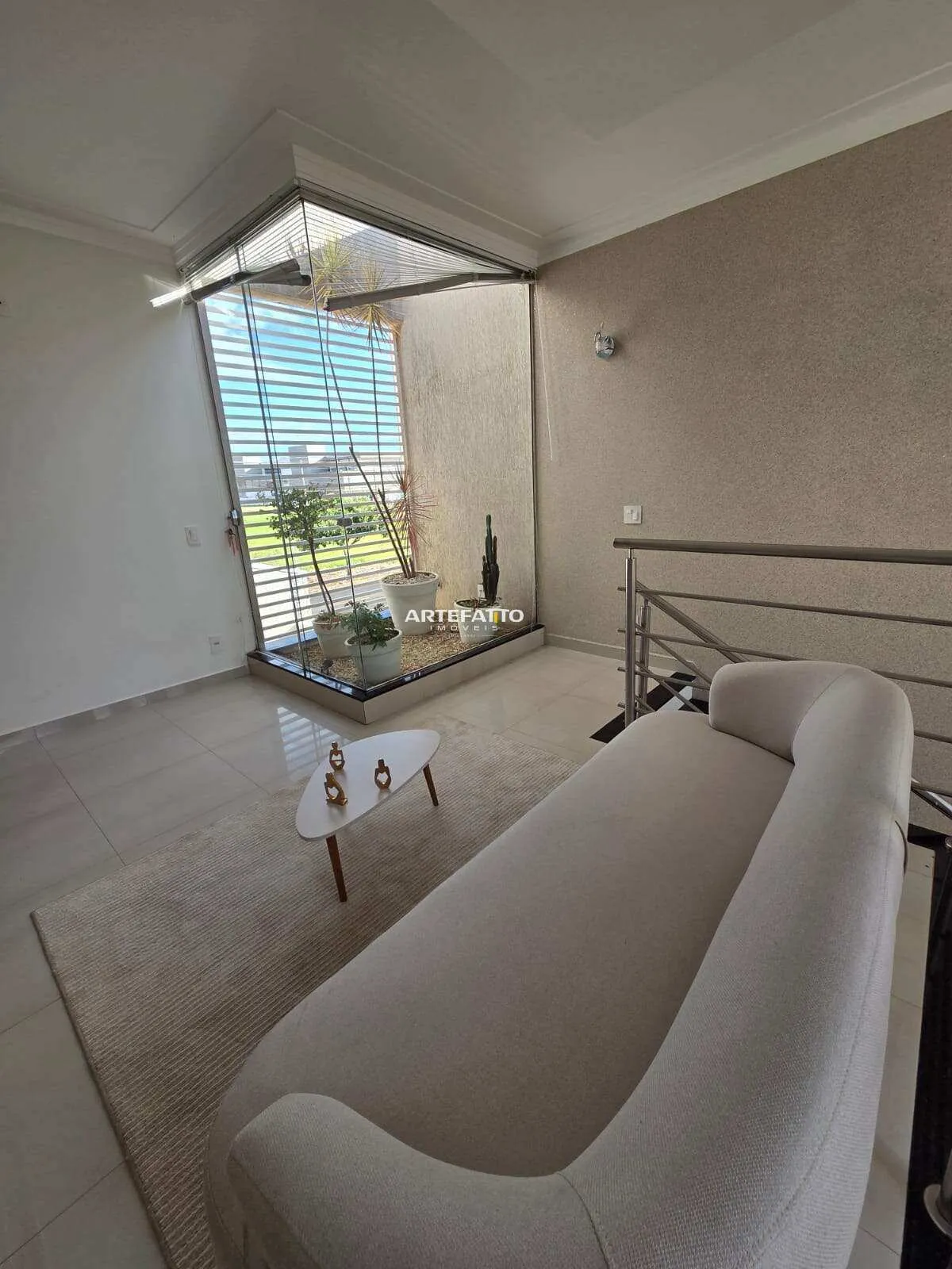Imagem Sobrado à venda em Franca, Jardim Piratininga, com 4 quartos, 340m2