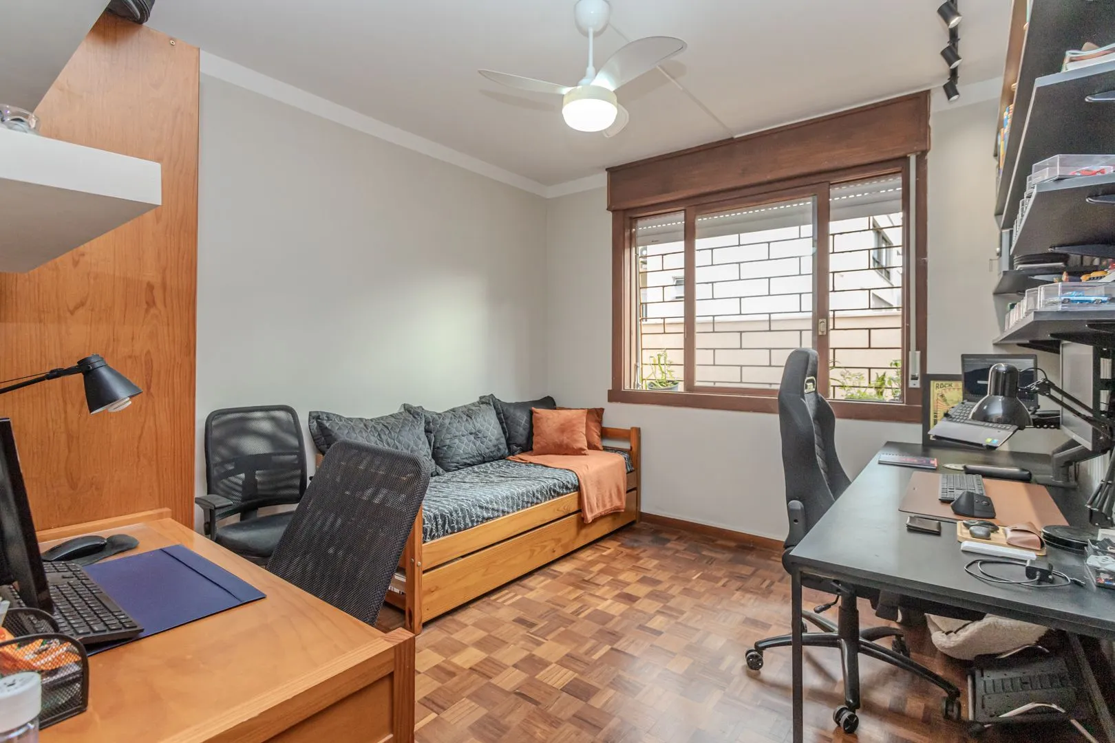 Imagem Apartamento de 3 dormitórios e vaga no bairro Petrópolis