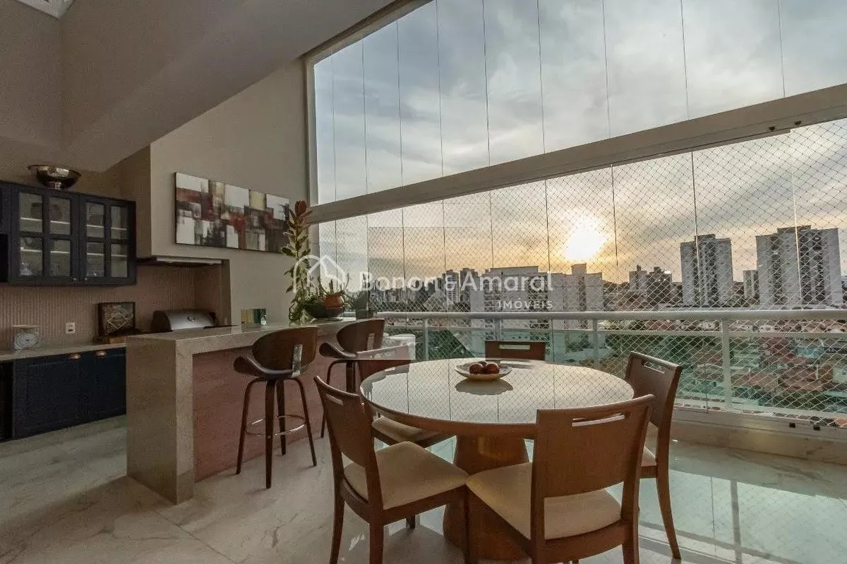 Imagem Apartamento à venda com 189m², 4 quartos e 3 vagas
