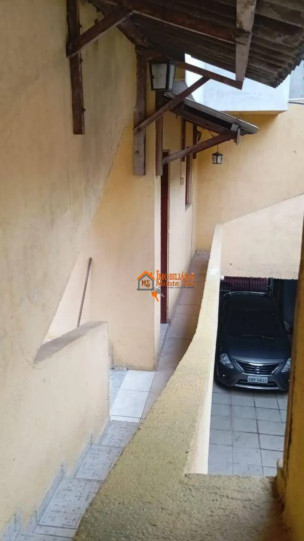 Imagem Sobrado com 6 dormitórios à venda, 250 m² por R$ 800.000,00 - Jardim Almeida Prado - Guarulhos/SP
