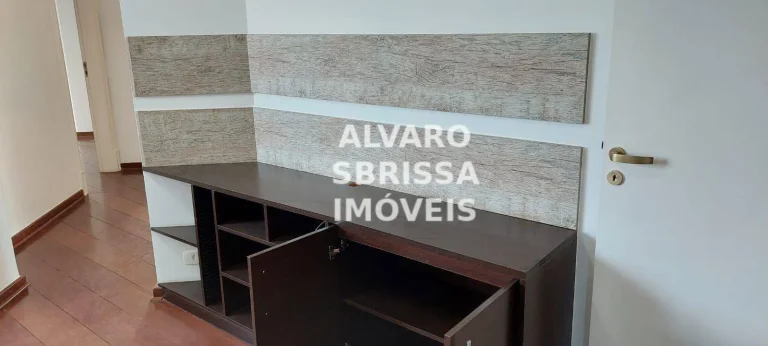 Imagem Apartamento com 4 vagas, 4 dormitórios sendo 2 suítes, todos com armários, portas balcões, venezianas automáticas e lindas vistas. 287m2. 1 por andar