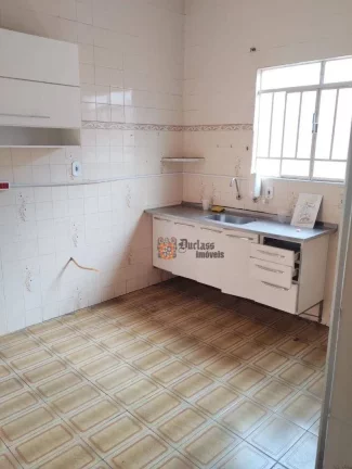 Imagem Casa com 5 dormitórios à venda, 165 m² por R$ 1.450.000,00 - Centro - Extrema/MG