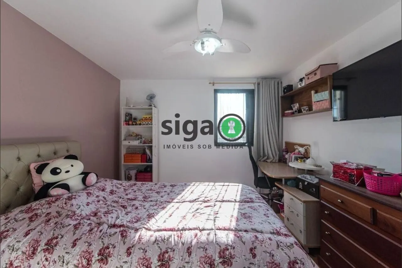Imagem Casa à venda com 249 m², 4 quartos e 4 vagas no Parque Jabaquara!
