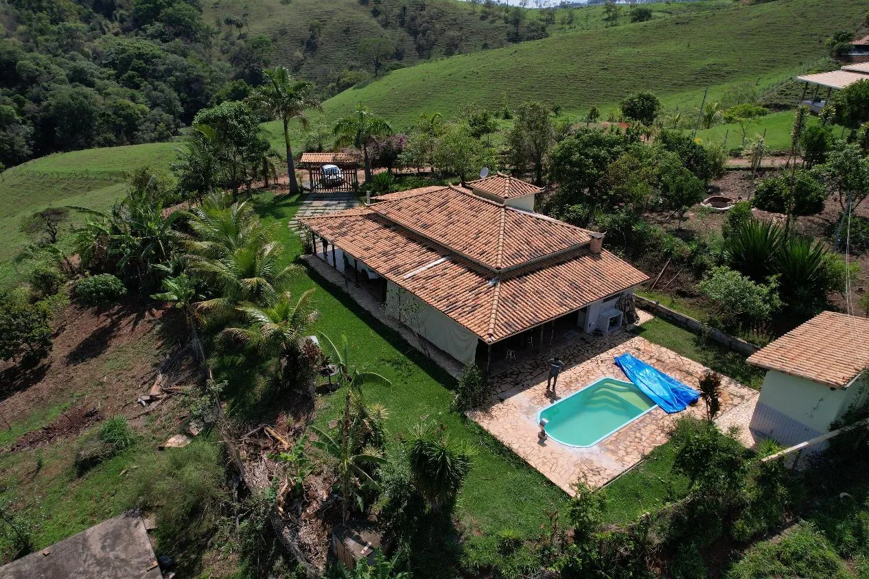 Imagem Lindo sítio à venda em Rio Manso/MG , com 20.000 m² de terra