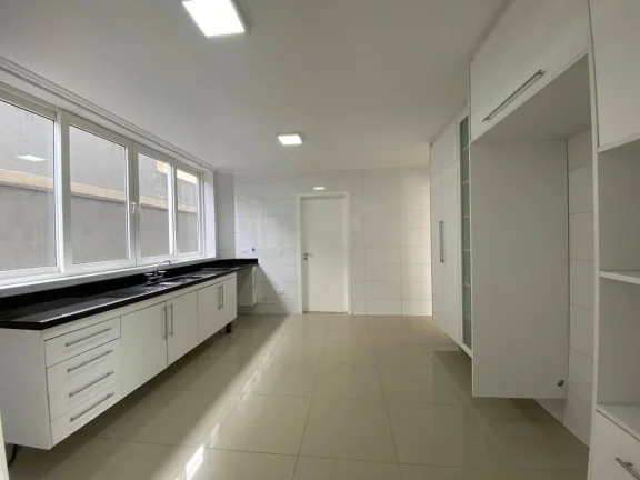 Imagem Casa com 4 quartos à venda, R$ 3.000.000 - Barueri/SP