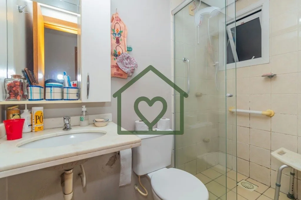 Imagem Excelente Apartamento com 2 dormitórios um deles com suíte, amplo living com dois ambientes com sa...