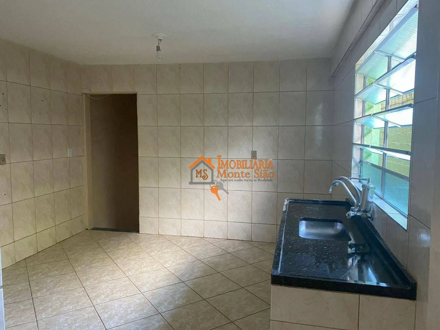 Imagem Casa com 6 dormitórios à venda, 900 m² por R$ 477.000,00 - Jardim IV Centenário - Guarulhos/SP