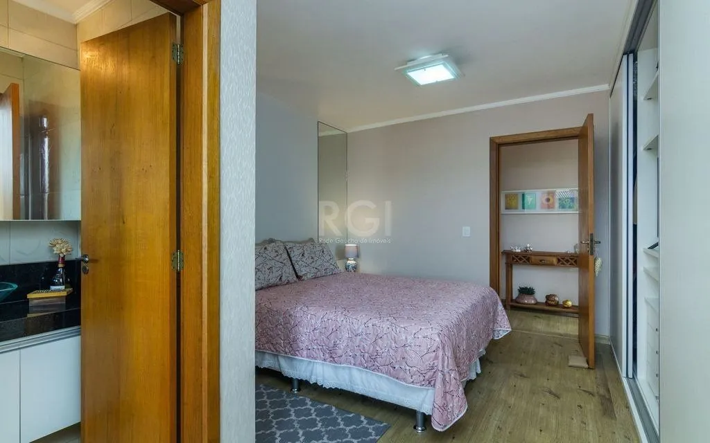 Imagem Casa Condominio de 3 dormitórios 3 vagas - bairro Nonoai