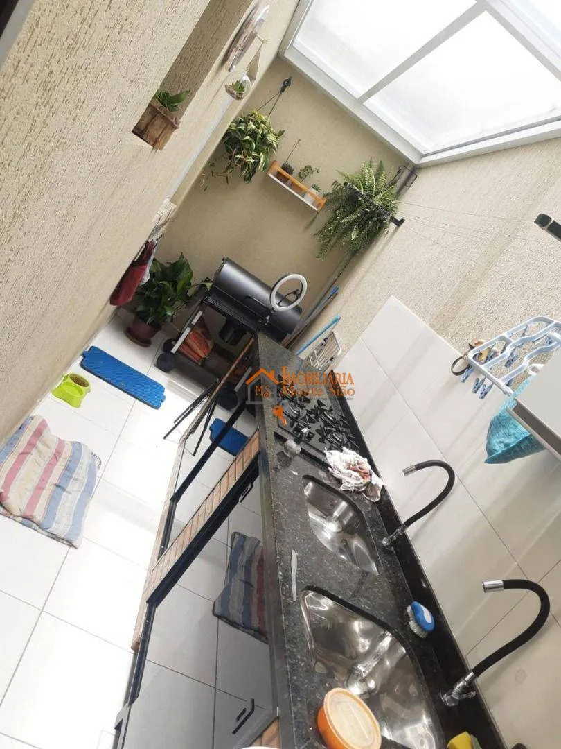 Imagem Casa com 2 dormitórios à venda, 76 m² por R$ 351.000,00 - Jardim Pres. Dutra - Guarulhos/SP