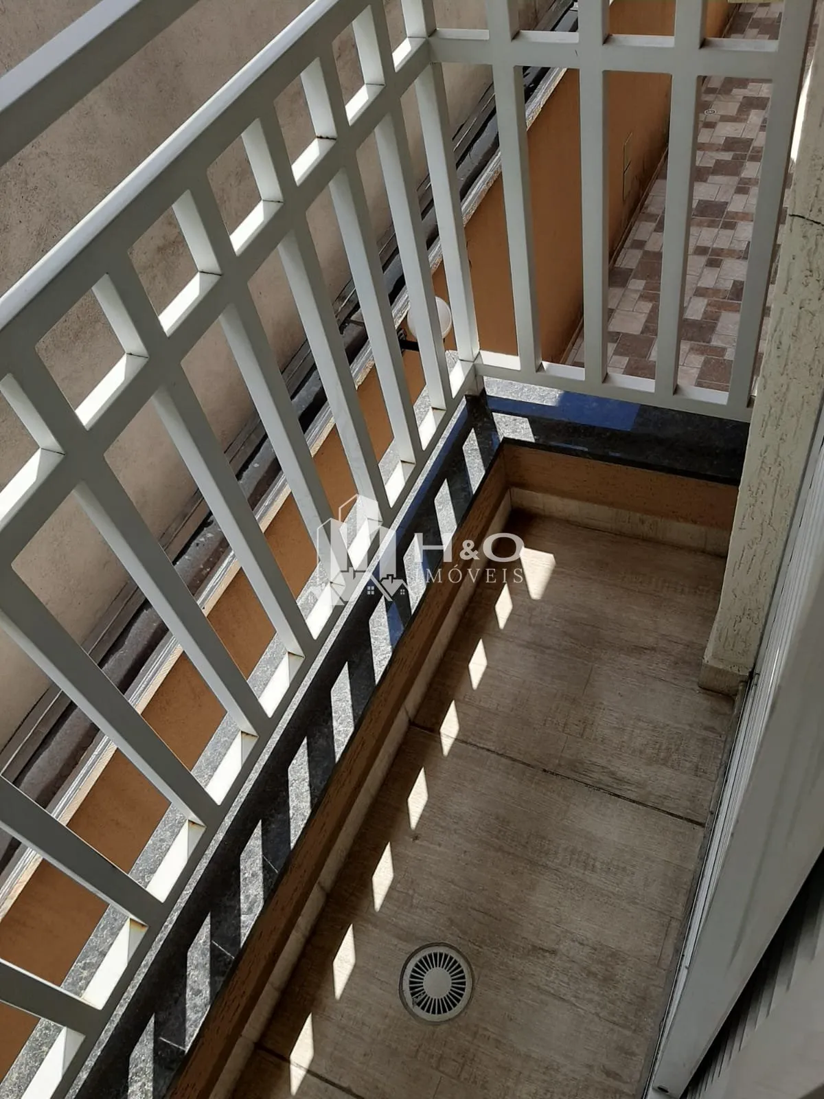 Imagem Oportunidade, Excelente Sobrado em Condomínio Fechado na Zona Leste - Próximo ao Metrô Patriarca.