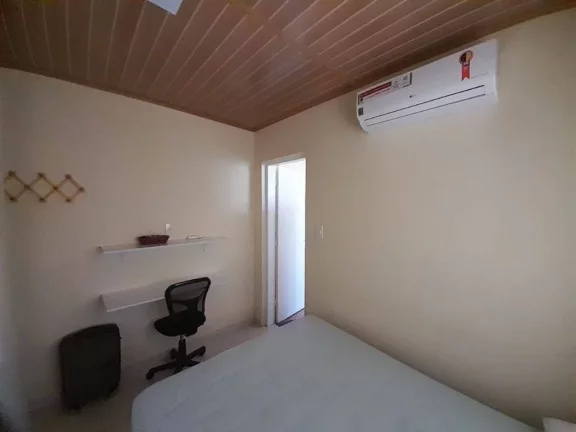 Imagem Casa com 2 dormitórios à venda, 49 m² por R$ 460.000 - Ocian - Praia Grande/SP