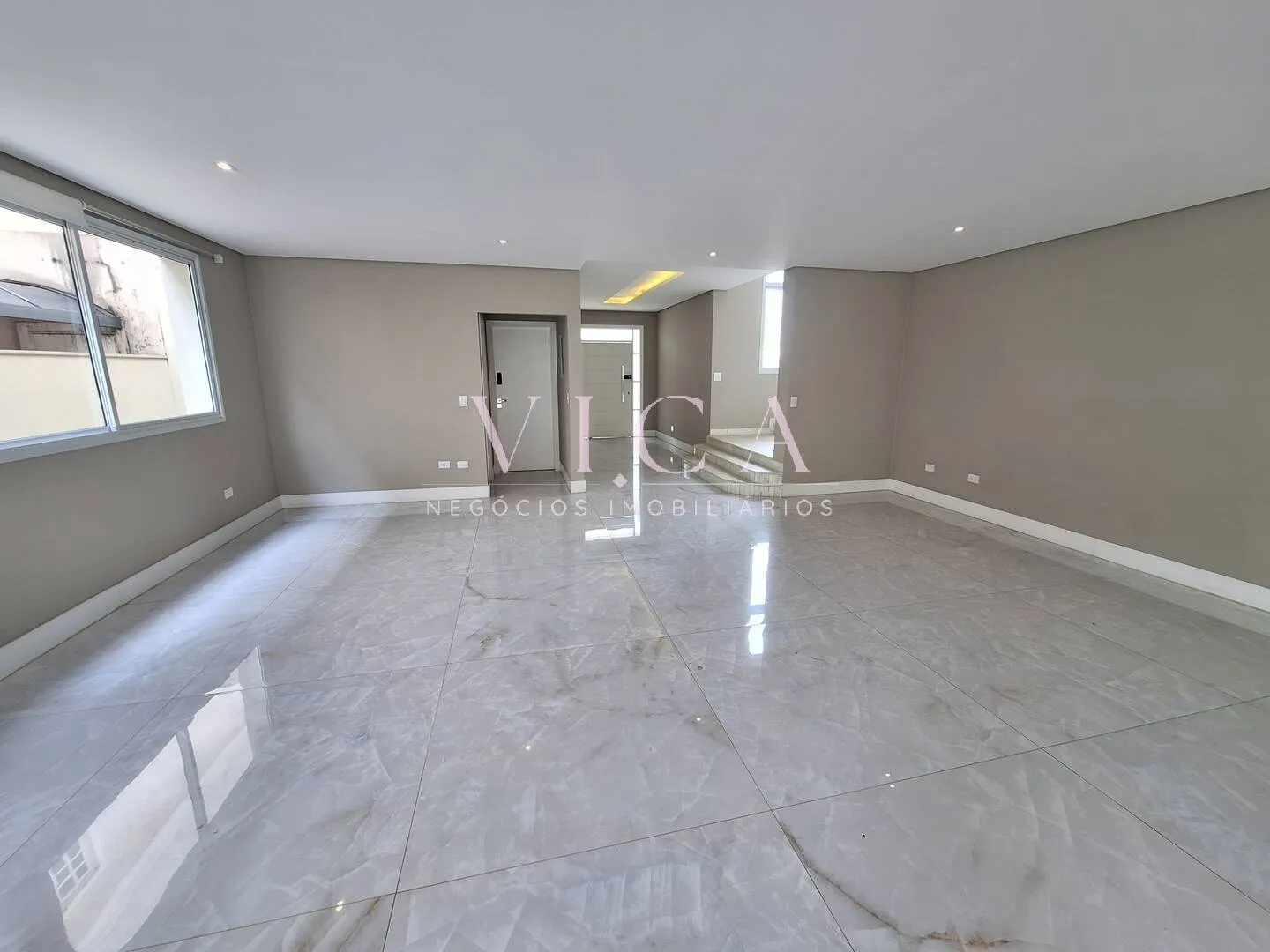 Imagem Casa com 4 suítes, 468m² para venda por R$ 5.000.000 - Alphaville/SP