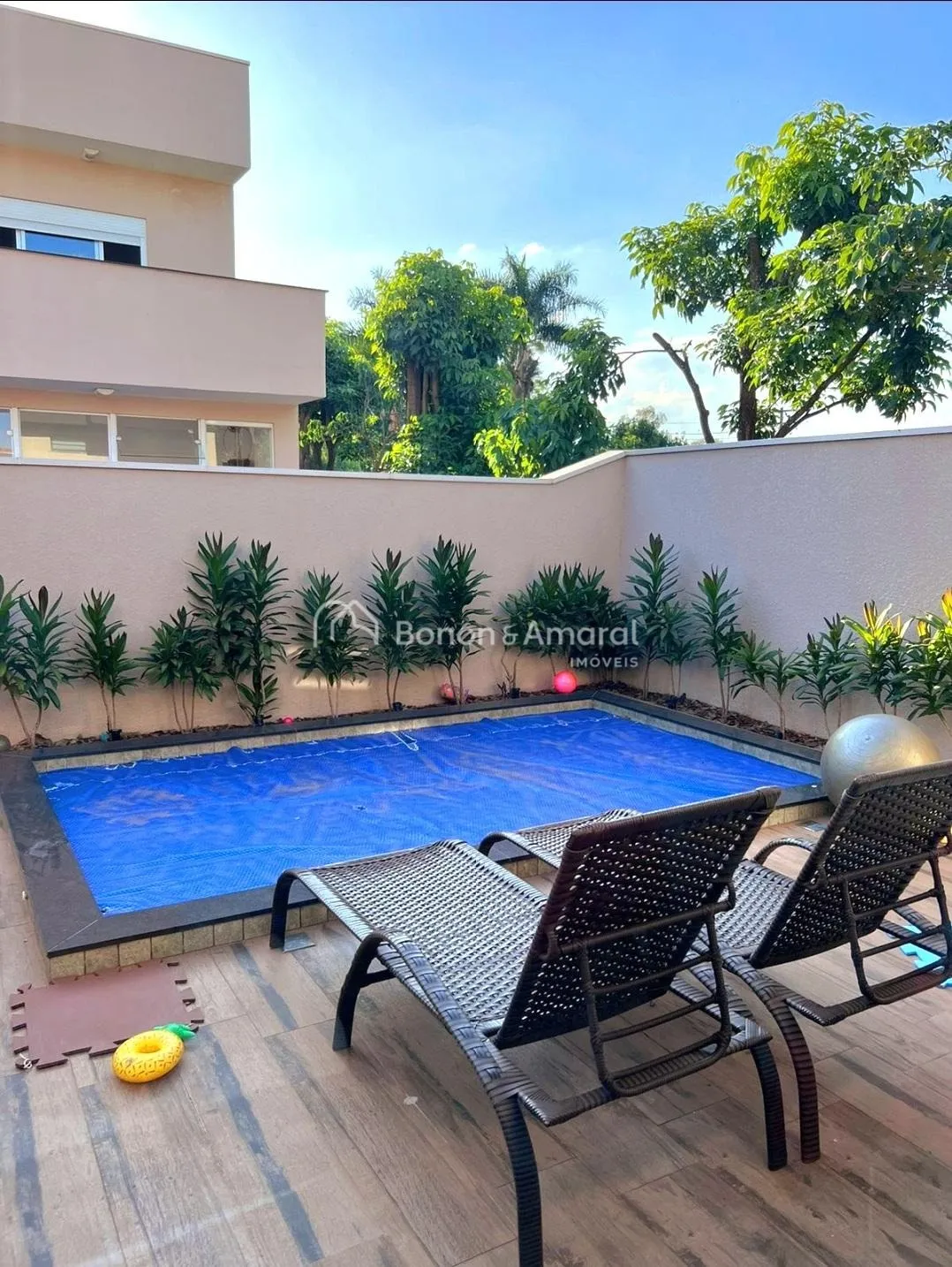 Foto do imóvel Casa de 3 suítes à venda no Condomínio Aurora em Avenida Ferdinando Viacava, 873 - Condomínio Aurora, Paulínia - SP
