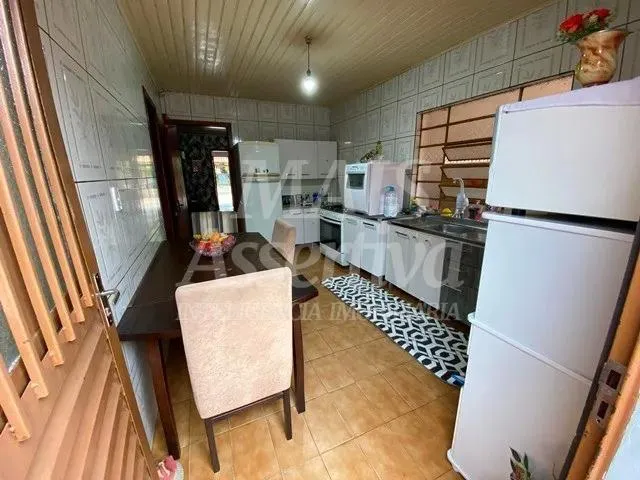 Imagem Ótima casa a venda no bairro São Jorge em Novo Hamburgo/RS - 3 Dormitórios