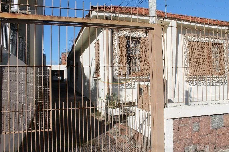 Imagem Casa para Venda - 220m², 4 dormitórios, 9 vagas - Cristal