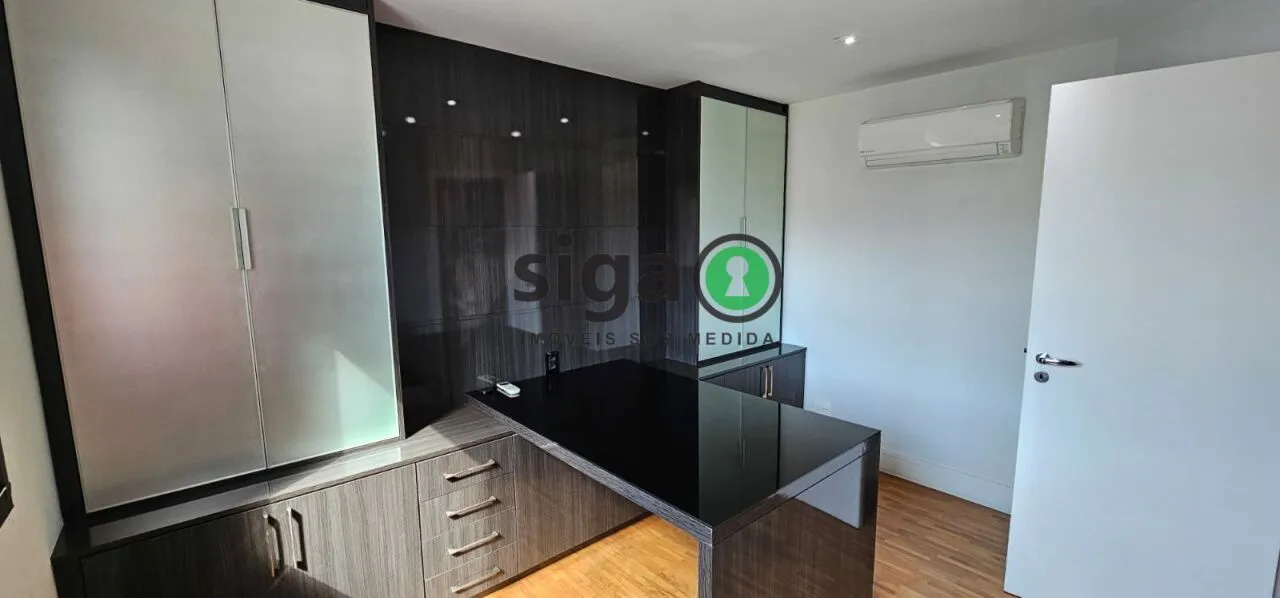 Imagem Duplex de 270m² à venda no Jardins