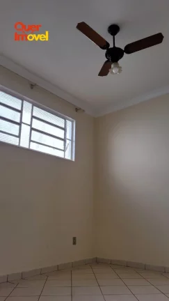 Imagem Casa Residencial e Comercial de 3 quartos no Jardim São Luiz, Ribeirão Preto-SP 3 suítes, 3 salas, 3 banheiros, 4 vagas de garagem Quer Imóvel Negócios Imobiliários
