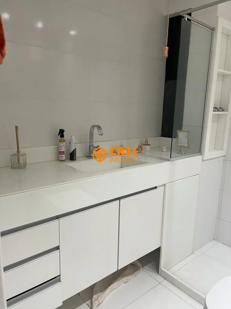 Imagem Vendo apartamento no Aflitos com 04 quartos -120m²