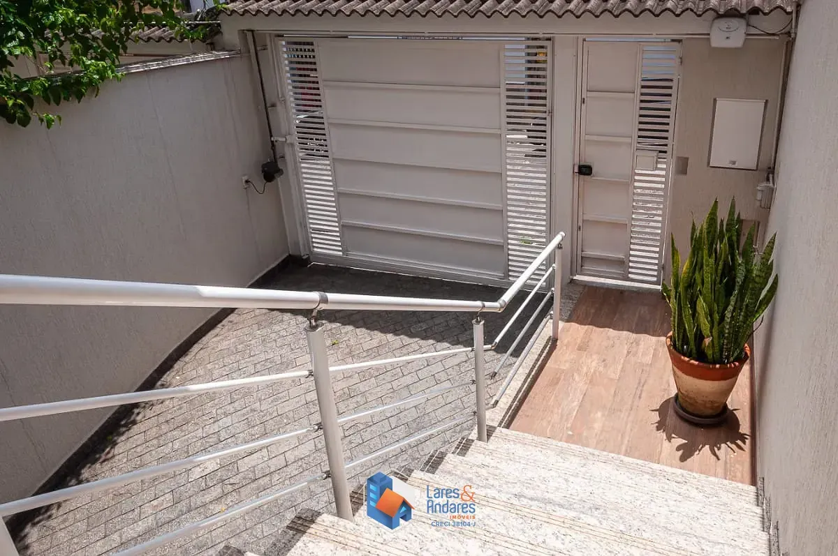 Imagem Sobrado para venda em Santana com 3 quartos, sendo 3 suítes, 160m²