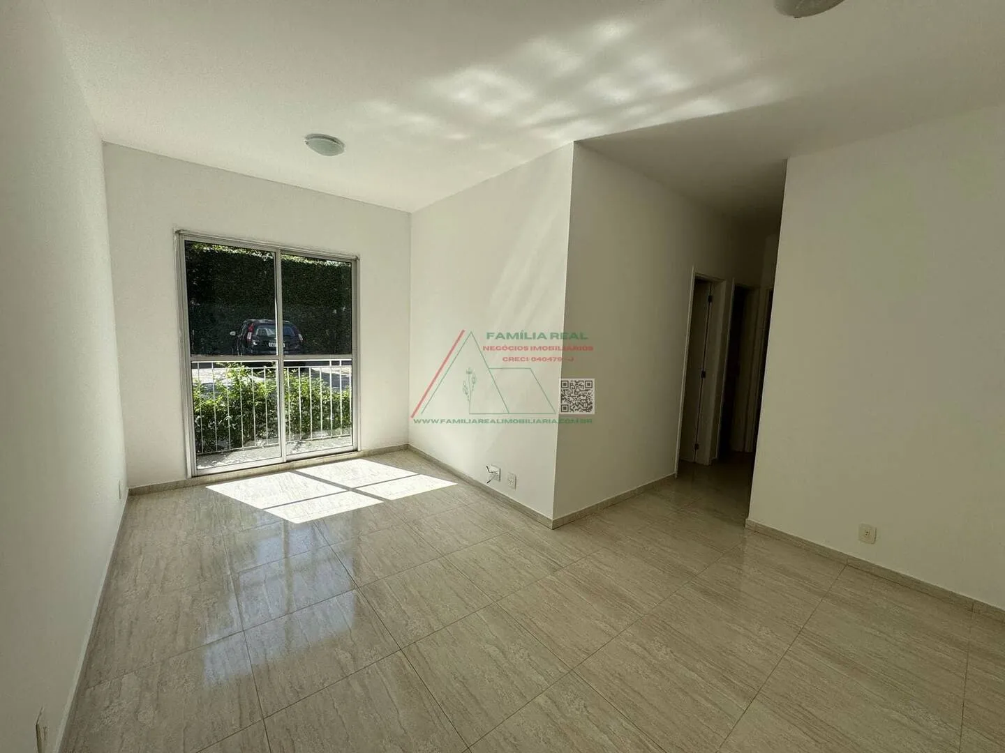Imagem Apartamento à Venda, com 03 Dormitórios e 01 Vaga de Garagem