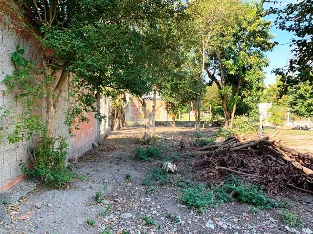 Imagem Terreno à venda 2 Quartos, 1 Vaga, 1860M², Crispim, Pindamonhangaba - SP