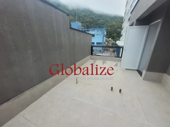 Imagem TRIPLEX COM 02 DORMITÍRIOS SENDO 02 SUÍTES, R$750.000,00, DENTRO DE UM VILLAGIO BEM FAMILIAR, ÓTIMA LOCALIZAÇÃO, AMPLA SALA E POSSUI UM SOLÁRIO