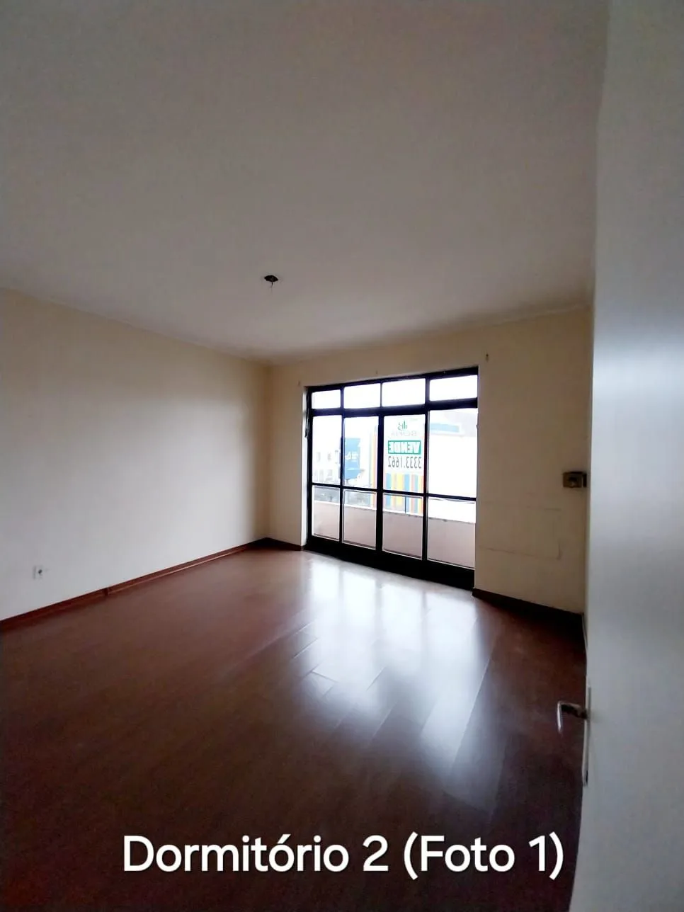 Imagem Apartamento com 03 quartos e 02 banheiros no Bairro Petrópolis