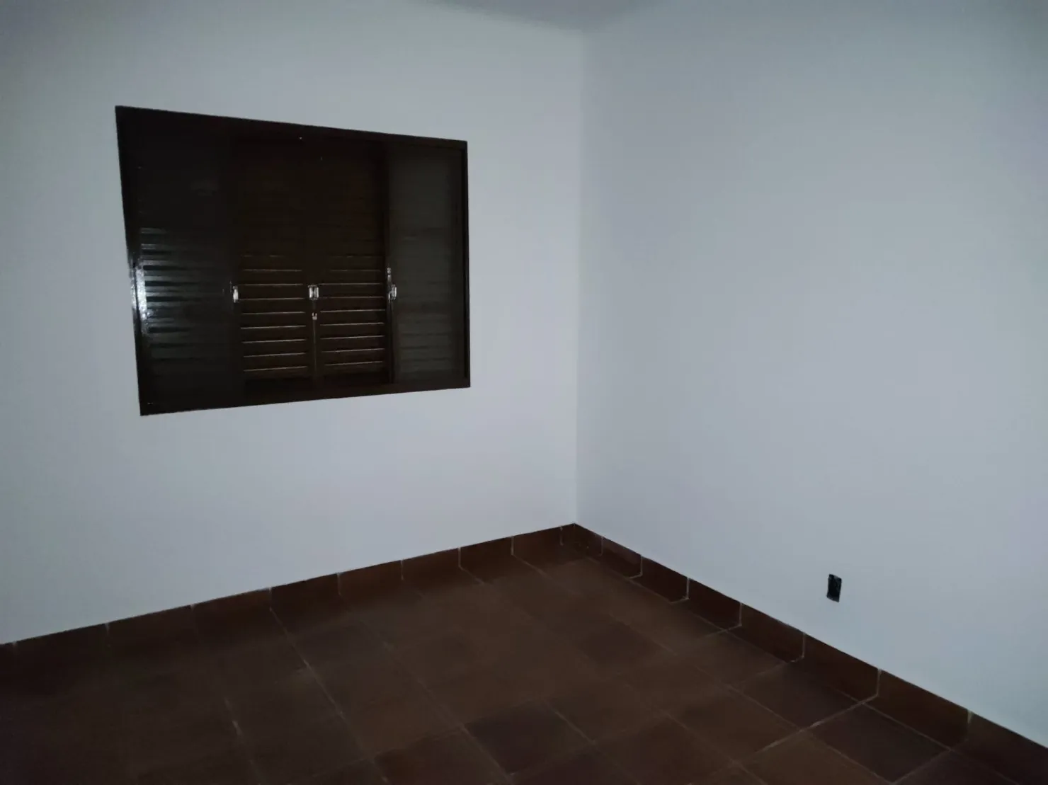 Imagem Casa à venda 3 Quartos, 1 Suite, 2 Vagas, 250M², Vila Rica, Pindamonhangaba - SP