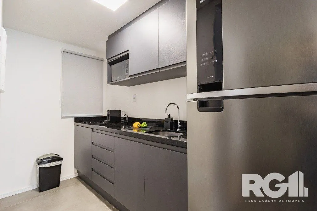 Imagem Apartamento no Duque Center, localizado na Rua Duque de Caxias, Centro Histórico de Porto Alegre, uma das ruas mais charmosas e antigas de Porto Alegre,