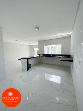 Imagem Casa em Nova Guarapari, 3 quartos sendo 1 suíte, 2 quartos de solteiro, banheiro social, cozinha a...