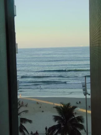 Imagem Praia de Pitangueiras Prédio Frente Total ao Mar,Lindo Apto Totalmente Reformado,Linda Vista ao Mar,2 Garagens,Academia!
