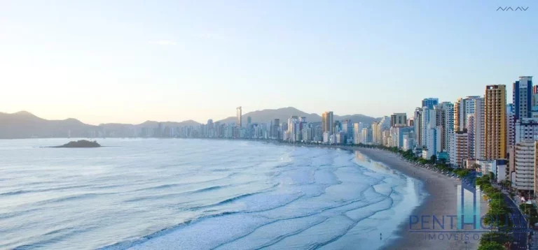 Imagem Apartamento Zona Central para Venda em Balneário Camboriú, CENTRO, 4 dormitórios, 4 suítes, 5 banheiros, 2 vagas