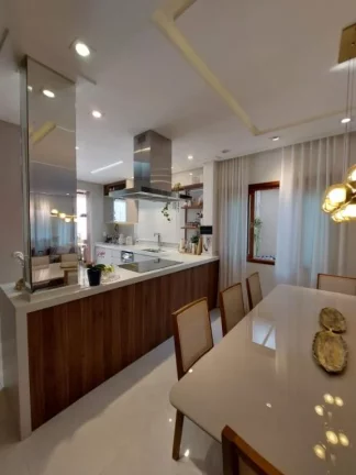 Imagem Sobrado com 3 dormitórios à venda, 240 m² por R$ 1.600.000,00 - Jardim dos Ipês - Suzano/SP