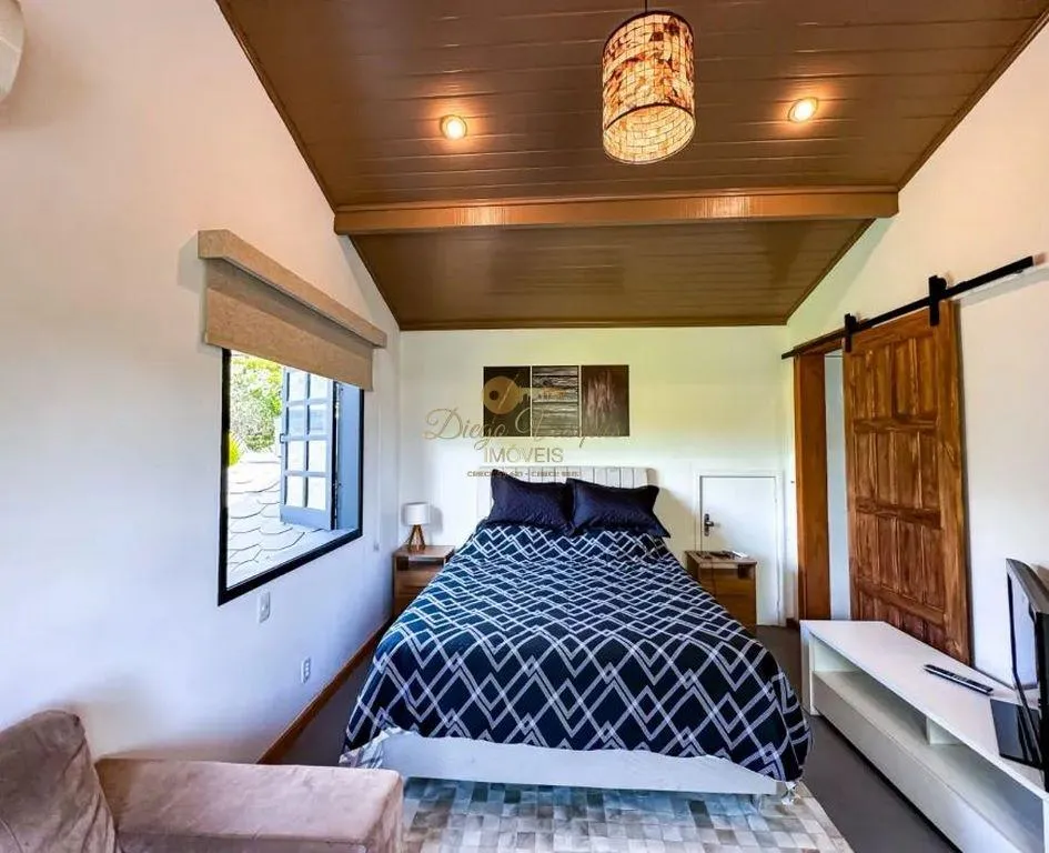Imagem Casa em Condomínio para Venda em Teresópolis / RJ no bairro Green Valley
