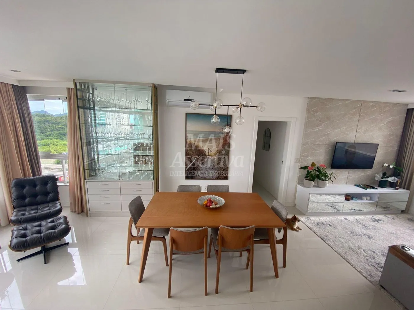 Imagem Excelente apartamento de alto padrão a venda no centro de Balneário Camboriú/SC