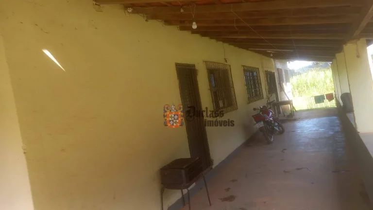 Imagem Sítio com 6 dormitórios à venda, 25400 m² por R$ 700.000 - Zona Rural - Cambuí/MG