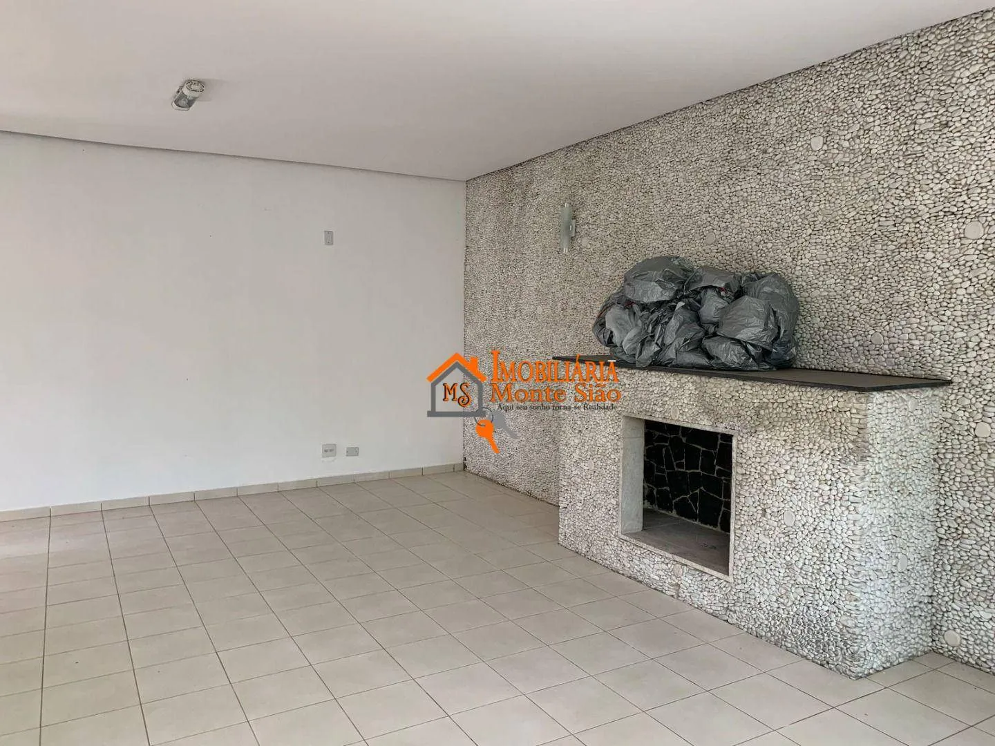 Imagem Casa com 3 dormitórios para alugar, 500 m² por R$ 10.600,00/mês - Jardim São Paulo - Guarulhos/SP