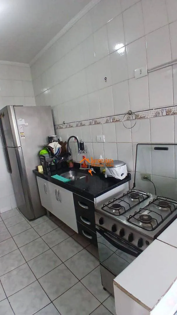 Imagem Apartamento com 2 dormitórios à venda, 54 m² por R$ 190.000 - Parque Primavera - Guarulhos/SP