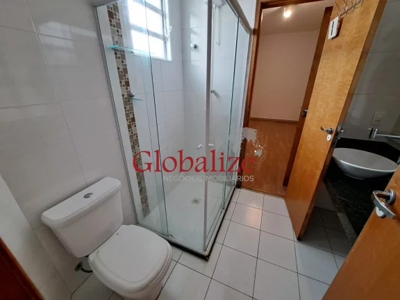 Imagem Casa Sobreposta Baixa à Venda com 3 quartos, 2 vagas, piscina, churrasqueira por R$1.150.000,00 no Boqueirão em Santos