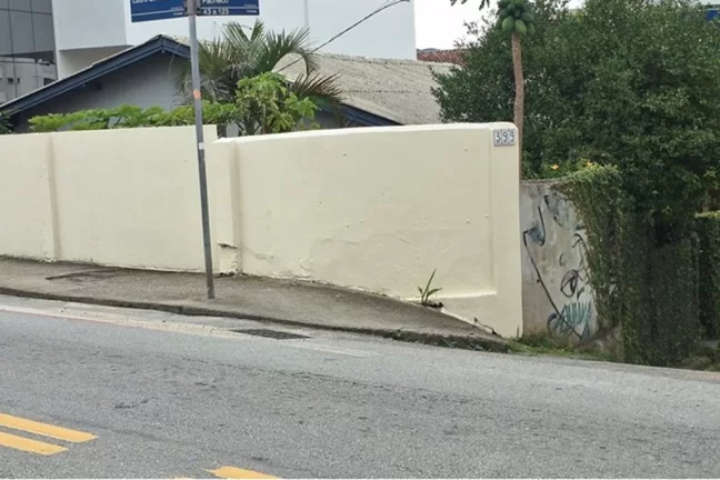 Imagem TLL 399 Lote 590441044-59 - Terreno à venda no bairro Trindade - Florianópolis/SC