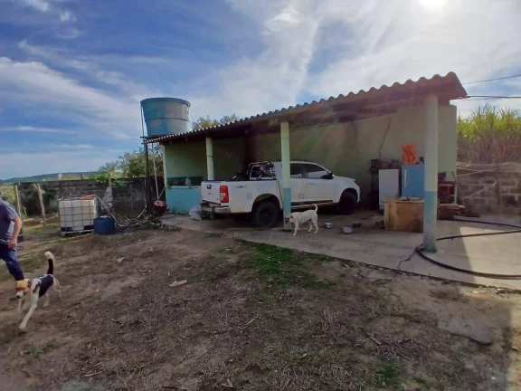 Imagem Sítio com 2 dormitórios à venda, 36000 m² por R$ 530.000,00 - Congonhal - Tatuí/SP